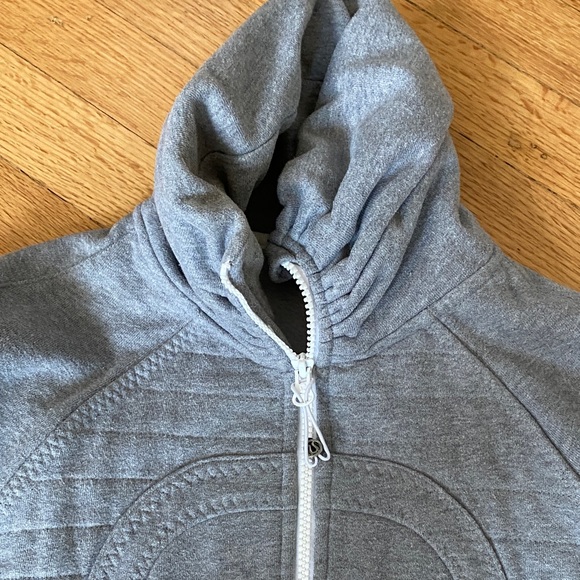 lululemon athletica Gray Women's Scuba - Picture 2 of 3